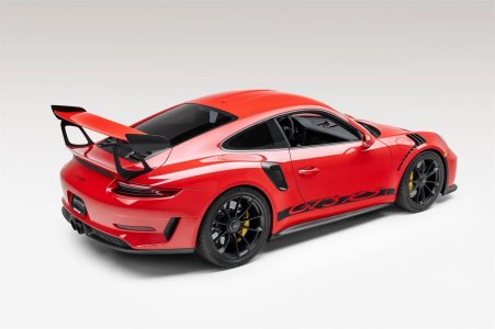 9_Porsche_RearIsoPassenger.jpeg 9_Porsche_RearIsoPassenger.jpeg