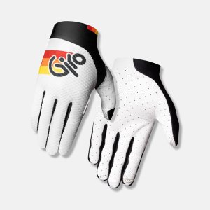 giro-trixter-dirt-glove-85-white-hero.jpg giro-trixter-dirt-glove-85-white-hero.jpg