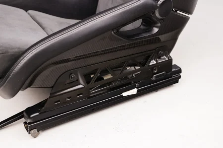 2_Porsche_Seat.webp 2_Porsche_Seat.webp
