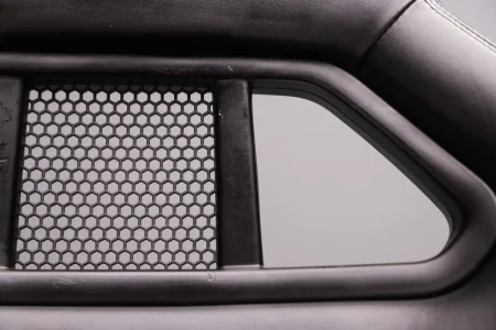8_Porsche_Seat.webp 8_Porsche_Seat.webp