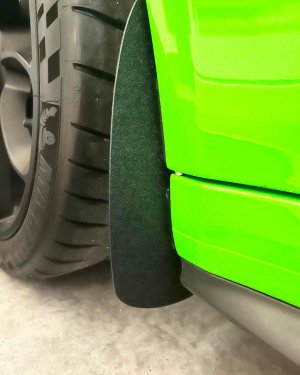 GT3RSMudFlaps.jpg GT3RSMudFlaps.jpg