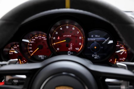 18_Porsche_InteriorGaugeCluster.jpeg 18_Porsche_InteriorGaugeCluster.jpeg